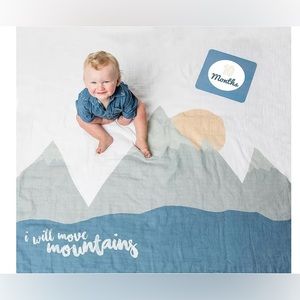 Mary Meyer Lulujo Milestone Blanket and Card Set. NWOT.